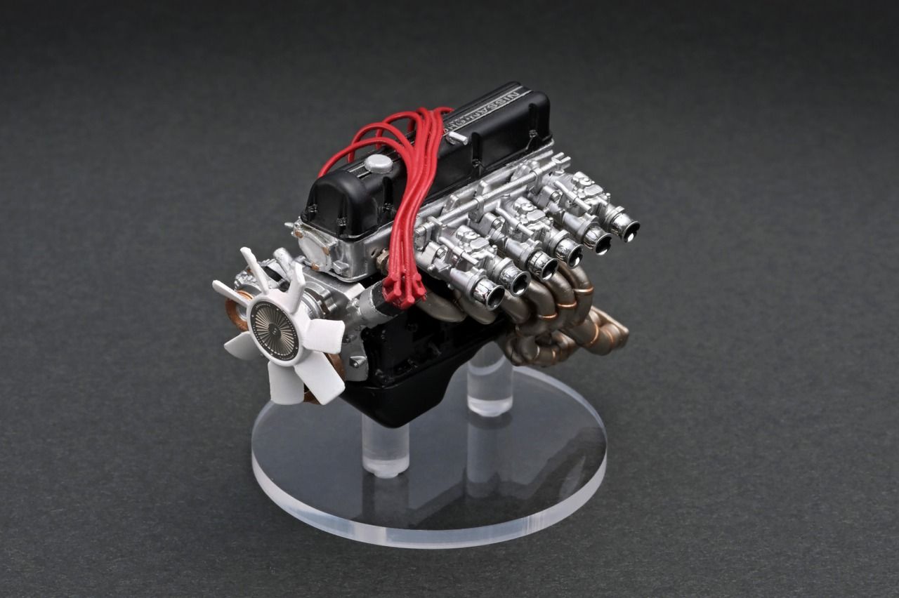 1/18 Nissan Bluebird U 2000GTX (G610) White 1/18「L20型」エンジン