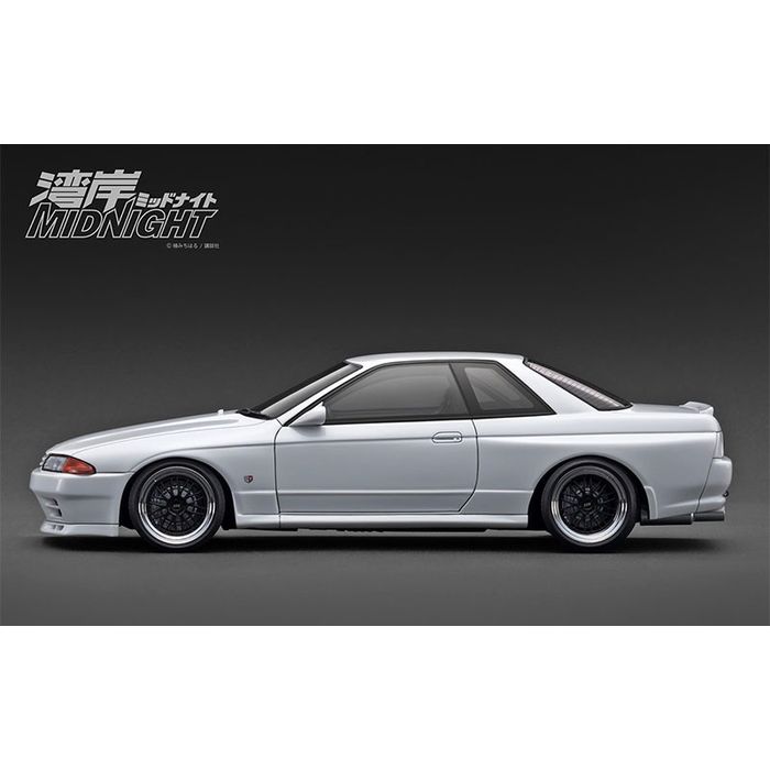 1/18 NISSAN SKYLINE GT-R (R32) White 湾岸MIDNIGHT Reina's R
