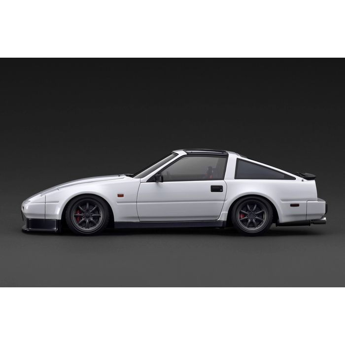 NISSAN Fairlady Z 2-Seater 300ZR (Z31) White (1/18 Scale