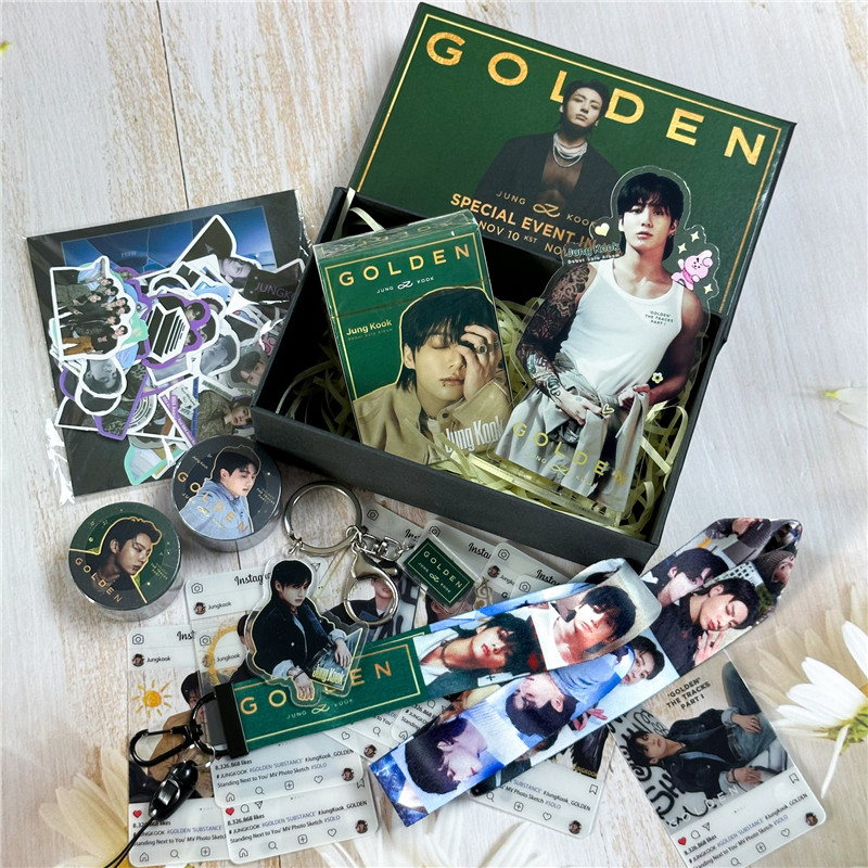JUNG KOOKグッズ GOLDEN ギフトボックス フォトカード グク テープ