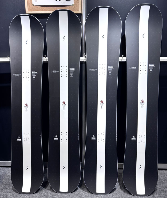 NOVEMBER（ノベンバー） 予約 26-27 NOVEMBER スノーボード SNOWBOARD