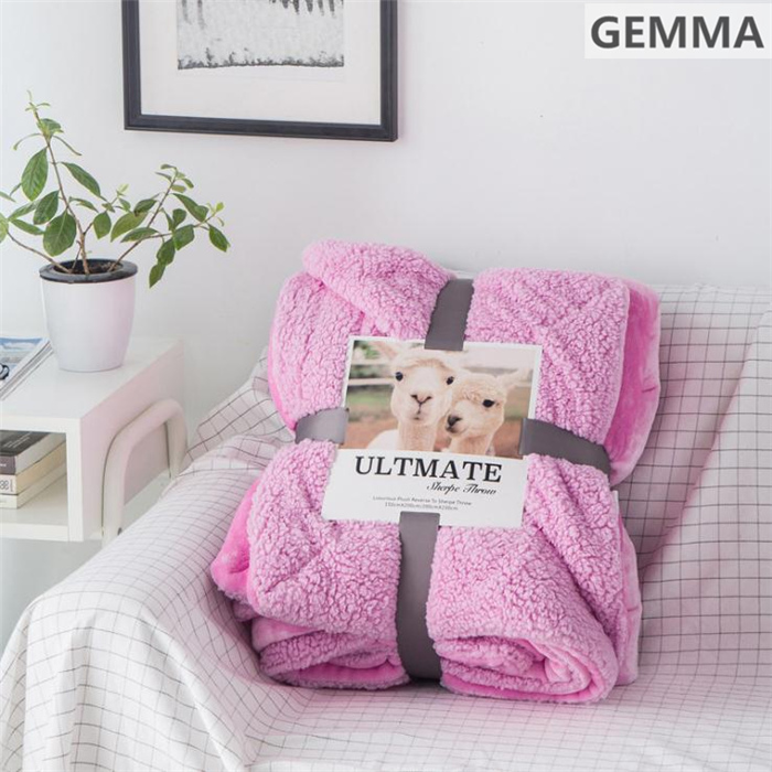 1枚。みゆママ❤オリジナル多用途ケープ⭐セミオーダーページ❤ボアケット。 毛布 フランネル シープ調ボア ブランケット あたたかい 厚手毛布 吸湿