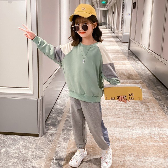 子供服セットアップ女の子長袖春秋上下セットTシャツロングパンツ スポーツウェアおしゃれ可愛いカジュアル 110-160cm 新作  :210219tz165a:フリーアース 通販 