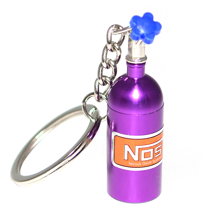 ワイルドスピード7 ミニカー2台、NOSキーホルダー2個セット、新品、未使用 ワイルドスピード7 ミニカー2台、NOSキーホルダー2個セット