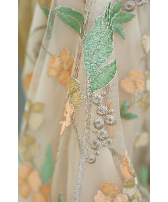FRENCHPAVEオリジナル 花袖レースのベージュタックワンピース