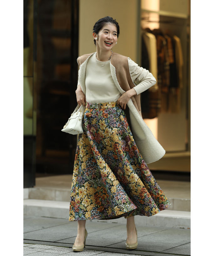cawaii クラシカルな花世界を纏うジャガード織りロングスカート