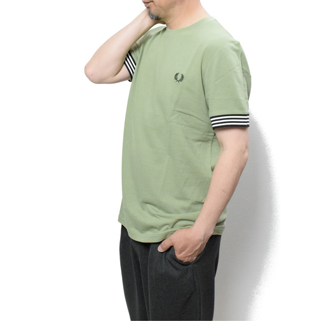 フレッドペリー　長袖　tシャツ　ロンt M 緑 FRED PERRY 長袖ポロシャツ メンズ フレッドペリー M3636_LS