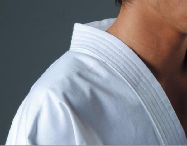 純白フルコンタクト空手着 2号 KU5-2 スポーツ 武道、格闘技 A1341038107 (12961円)