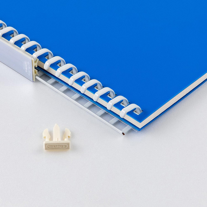 Kページ(台紙無し) たのめーる】コクヨ 高級ケント紙 A3 157g/m2 セ-KP18 1冊(100枚)の通販