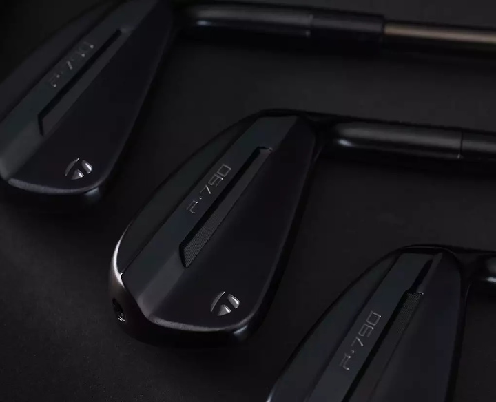 P700シリーズ 右用 2026 テーラーメイド P790 Shadowfall 7本 (#4-9,Pw