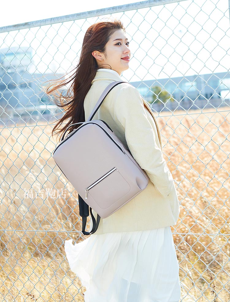 CHARMISS リュックサック レディース 軽量590g A4サイズ 13インチPC