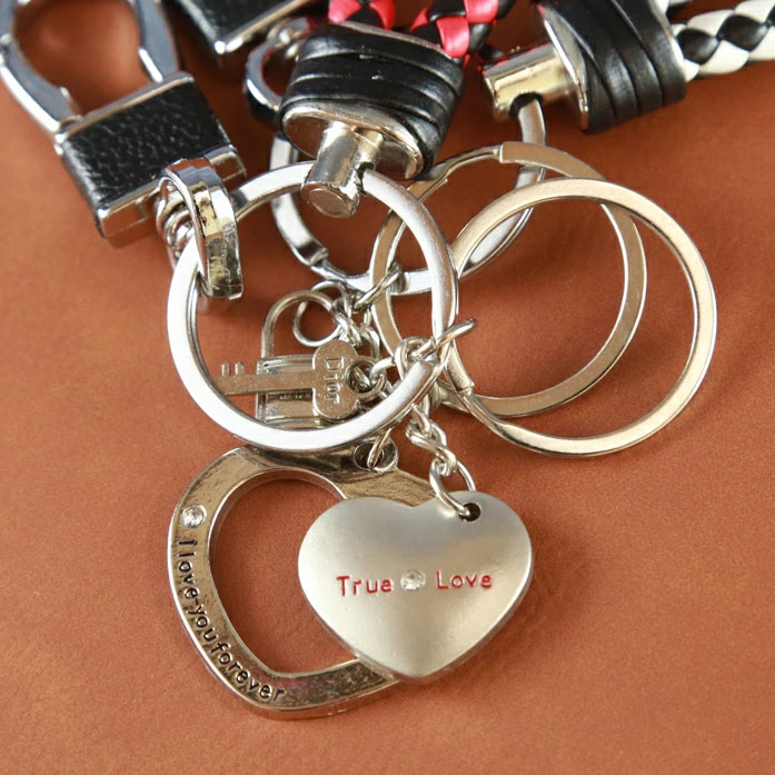 送料無料 キーホルダー ペアセット ストラップタイプ ギフト カップル