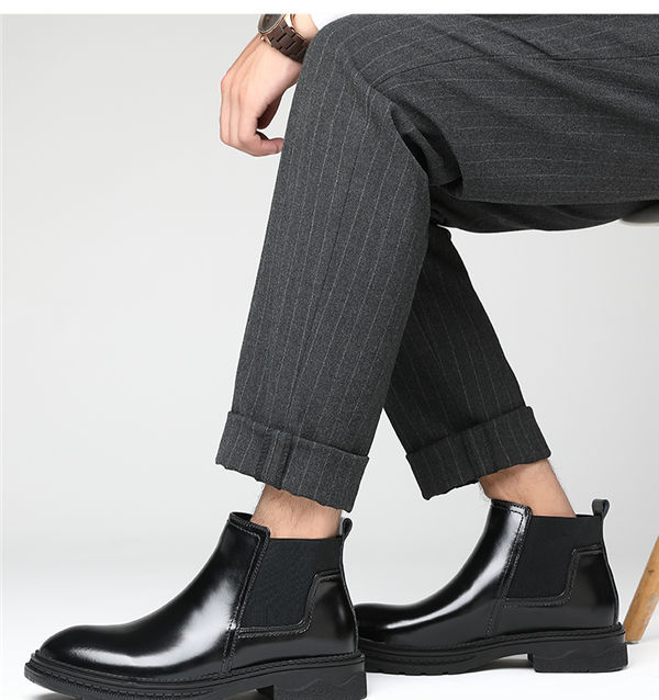 OFFICINE CREATIVEスエードチャッカ シューズ ブーツ ローファー