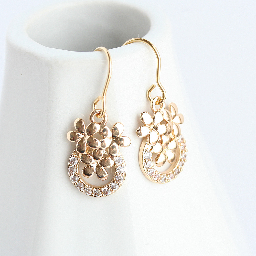 チェコガラスしずくロングピアス 金属アレルギー対応 イヤリング変更無料 ステンレス 316L ゴールド シンプル 樹脂ピアス チタンピアス ステンレスピアス 金アレ