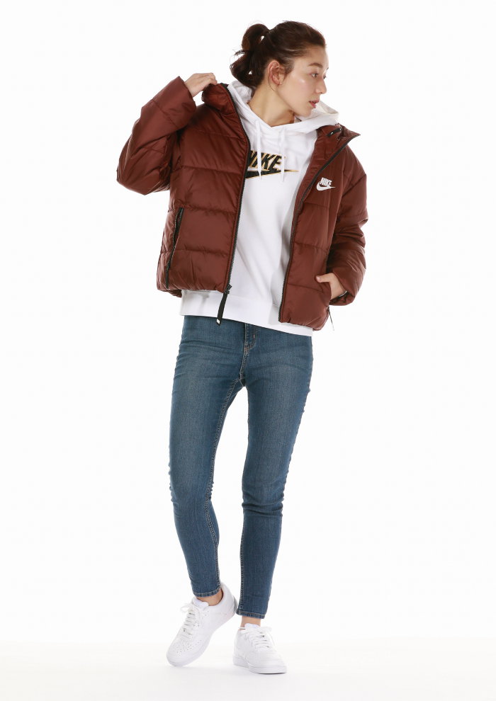 NIKE（ナイキ） レディース ジャケット ジャンパー アウター 上着