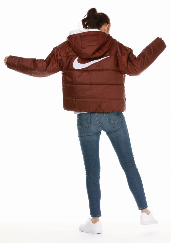 NIKE（ナイキ） レディース ジャケット ジャンパー アウター 上着