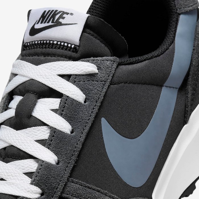 NIKE（ナイキ） 爆買 メンズ スニーカー ワッフル ナビ シューズ 普段