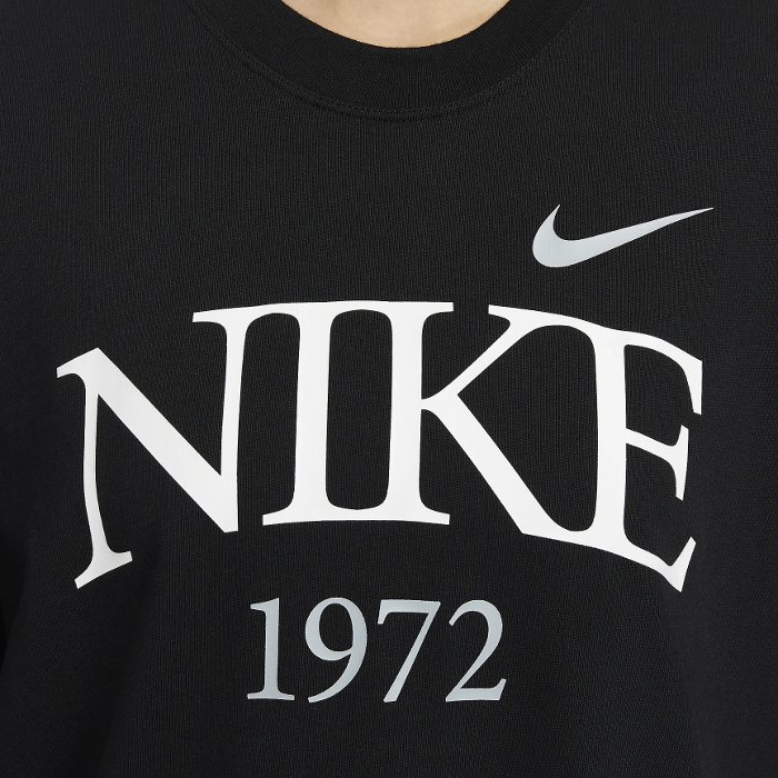 NIKE ナイキ レディース ボクシーTシャツ 半袖 シャツ スポーツ