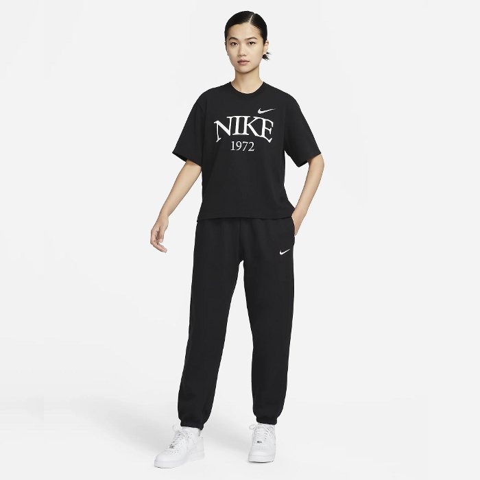 ナイキ レディース ボクシーTシャツ 半袖 シャツ スポーツウェア トレーニングウェア 運動 NIKE FQ6601-010 NIKE ナイキ レディース ボクシーTシャツ 半袖 シャツ スポーツ