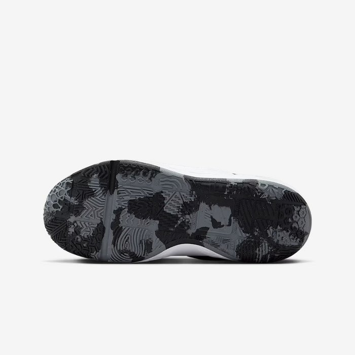 NIKE（ナイキ） 爆買 ジュニア バスケットボール シューズ バッシュ