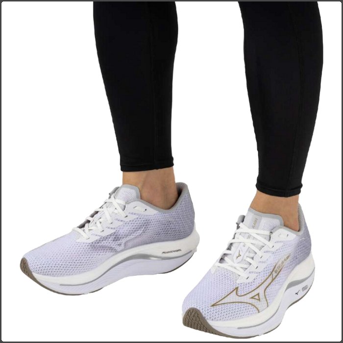MIZUNO ミズノ ランニングシューズ ウエーブリベリオン