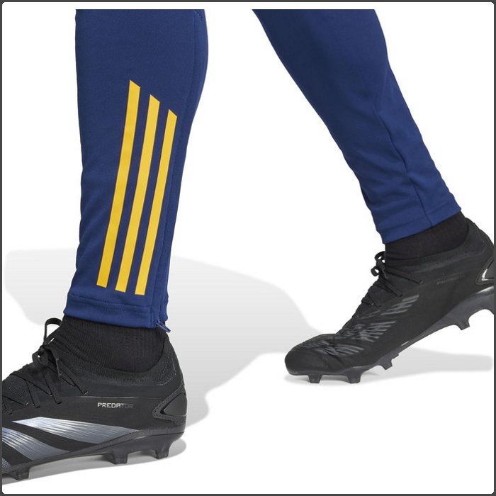 adidas（アディダス） 24-25 レアル・マドリード トレーニング上下