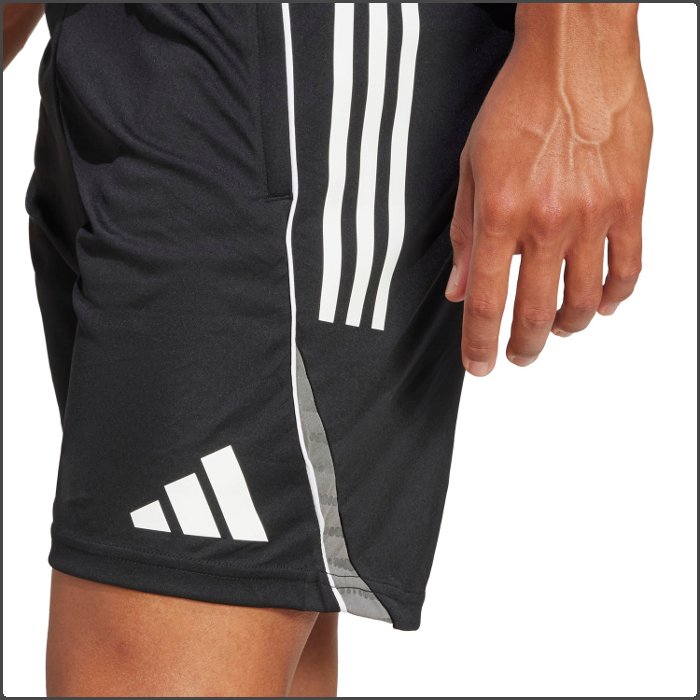 adidas（アディダス） 爆買 メンズ サッカーショーツ ハーフパンツ