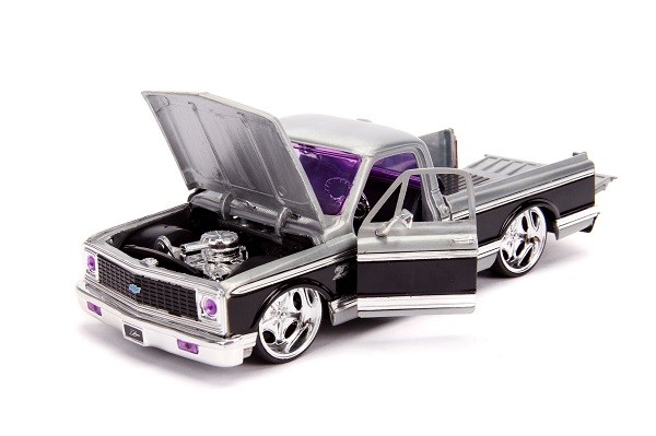 BIGTIME KUSTOMS  アメ車ミニカー Jada JADATOYS 20th Anniversary 20周年記念シリーズ1/24