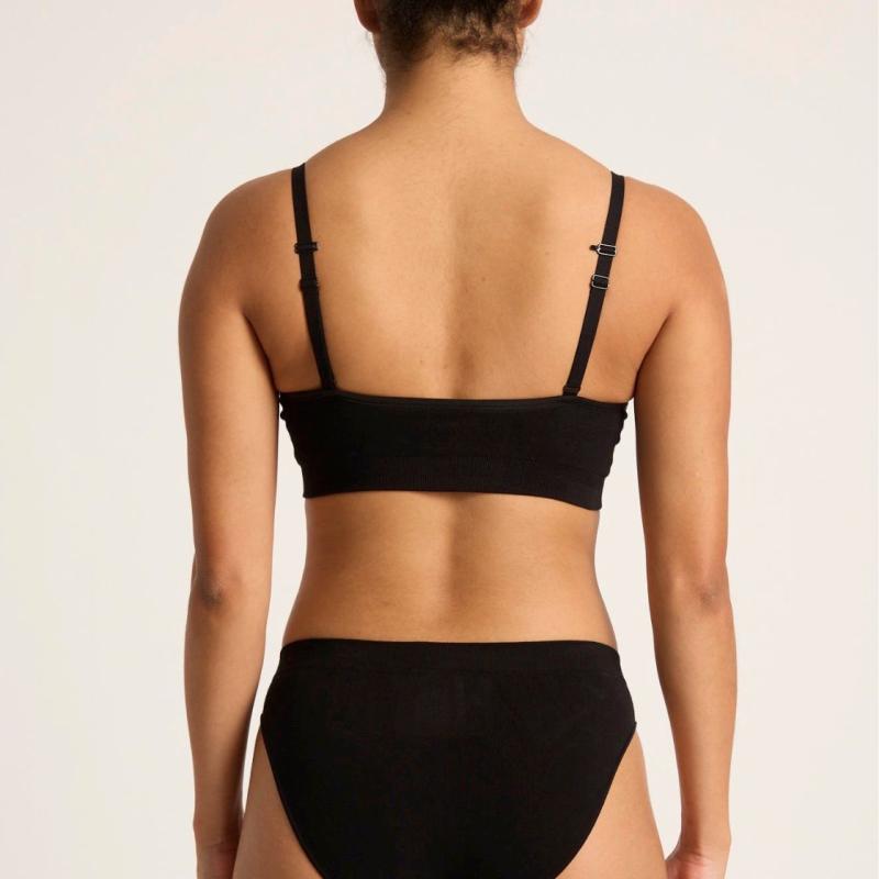 BOODY (ブーディ) ワイヤレスTシャツブラ レディース 女性 バンブー 竹 竹繊維 涼しい 防臭 抗菌 吸湿性 静電気防止 柔らかい 正規品 | BOODY | 09