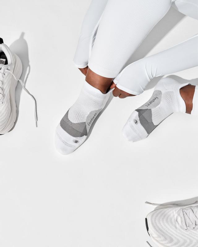 【25秋冬Newカラー】Feetures フィーチャーズ ELITE LIGHT CUSHION NO SHOW TAB ソックス 靴下 アンクル丈 | feetures | 06