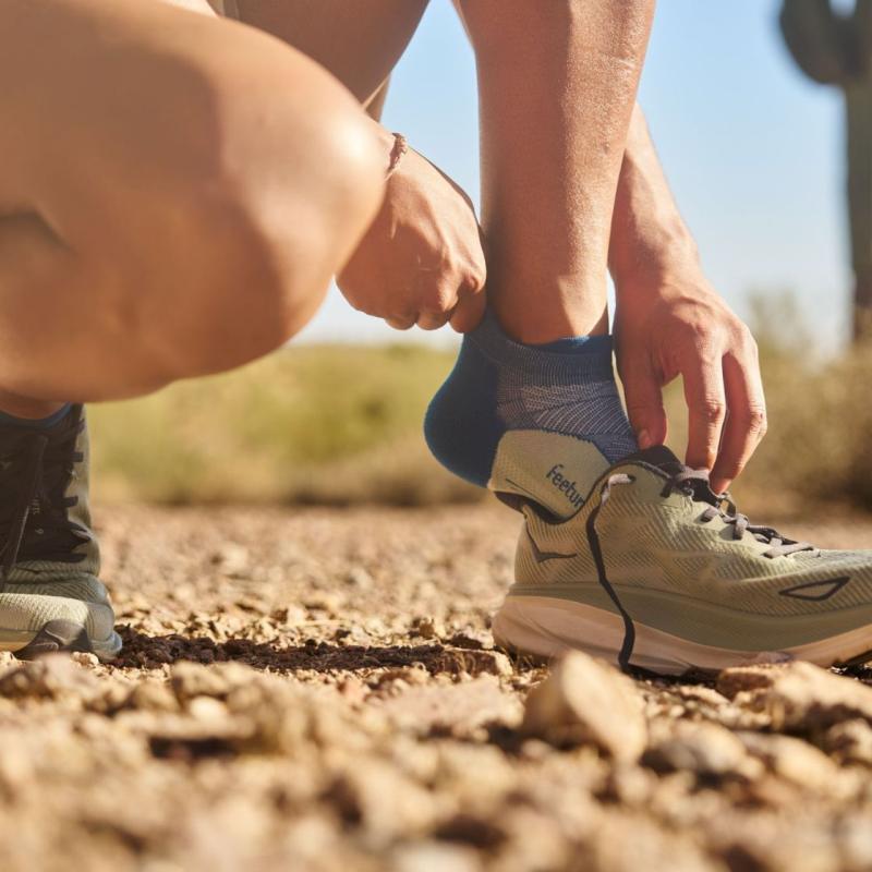 【25秋冬Newカラー】Feetures フィーチャーズ ELITE LIGHT CUSHION NO SHOW TAB ソックス 靴下 アンクル丈 | feetures | 09