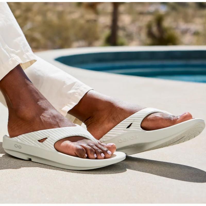 【25春夏Newカラー】OOFOS ウーフォス OOriginal Limited（ウーオリジナル リミテッド）リカバリーサンダル ユニセックス 衝撃吸収 スポーツ　 | OOFOS | 09