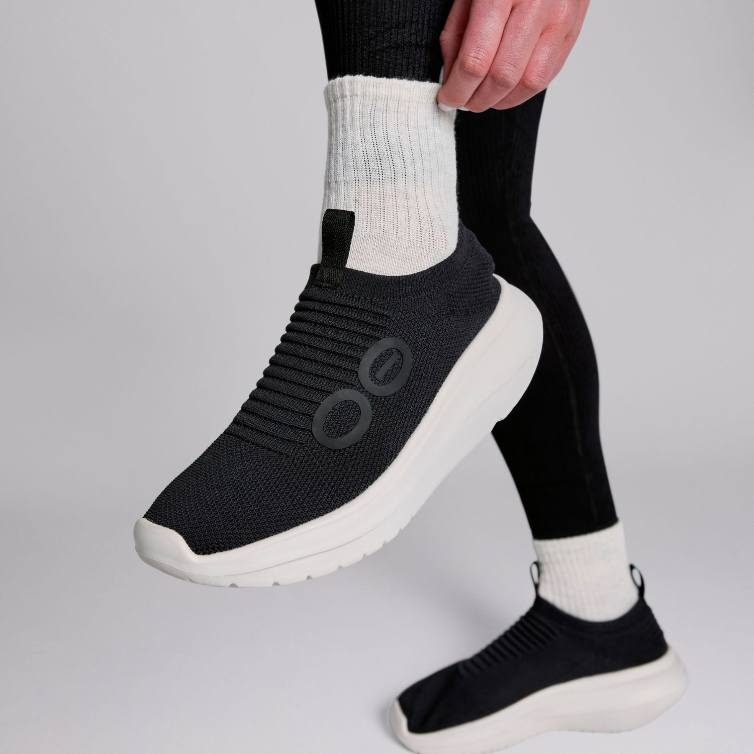 【国内正規品】OOFOS ウーフォス Woen's OOmy Zen（ウーマイ ゼン）リカバリーシューズ シューズ 靴 レディース 女性 衝撃吸収 | OOFOS | 11