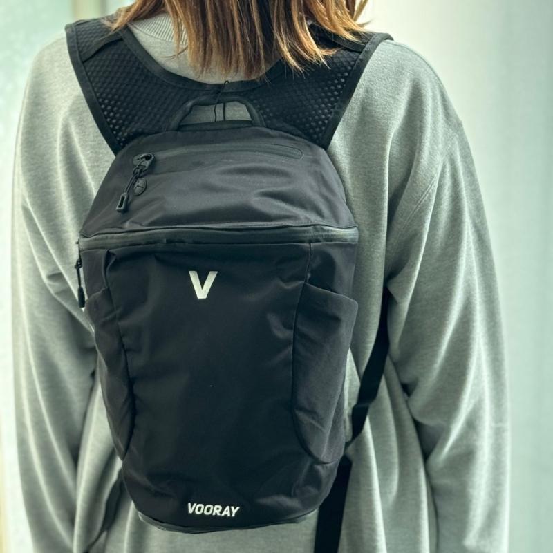 VOORAY（ヴォーレイ）Active Backpack Small 13L バックパック リュック ザック バッグ ジム フィットネス ランニング |  | 13