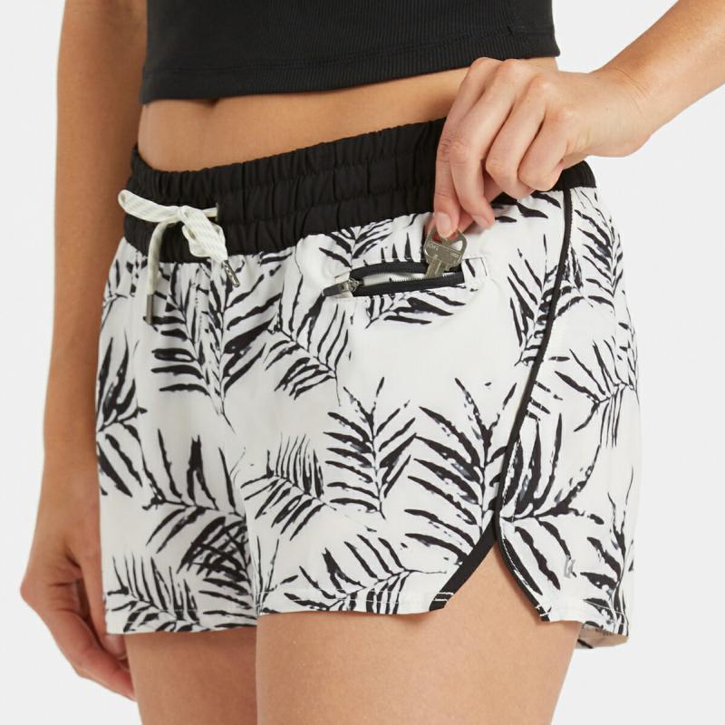 Vuori 【セール70%OFF/新品】Vuori (ヴオリ) CLEMENTINE SHORT