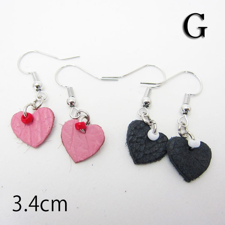 ピアス レザー 本革 ハンドメイド バックスキン 革作家 レザー