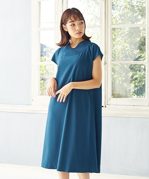 宅配 カジュアル Vネック 抜け衿 背開き フレア 和風 レディース フォーマルドレス ワンピース 和柄 抜け衿背開きワンピースふりふオリジナル ふりふ 公式 フォーマル おうちファッション おうちコーデ おうち服 Furifu モダン レトロ 花柄 大人女子 お呼ばれ 二次会 結婚