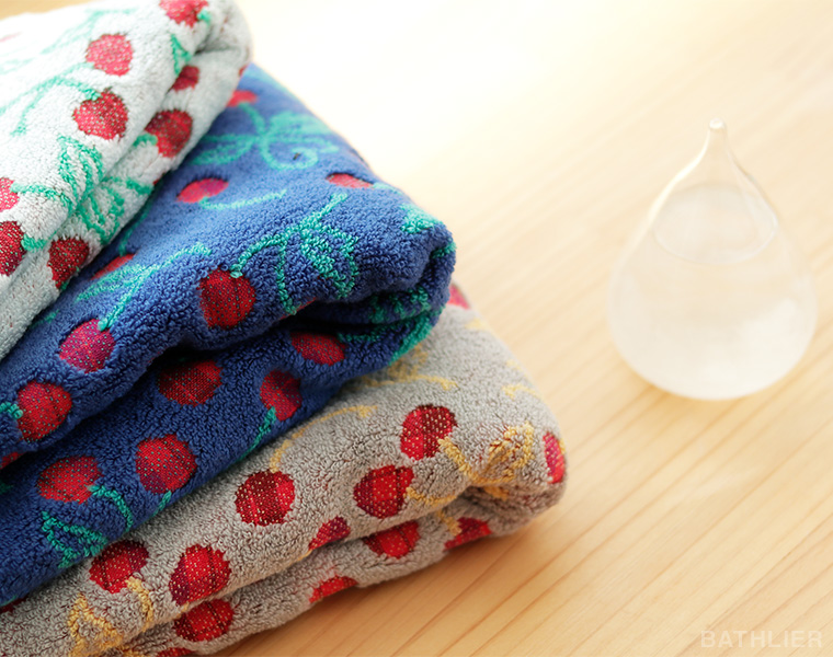 【廃盤・激レア】KUZIRA タオル 近沢レース店 2026春夏 シーズンタオルハンカチ頒布会