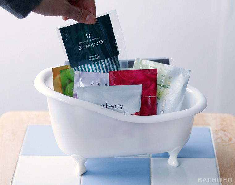 メール便】高分子（とろみ成分）配合入浴剤「オリエンタル・ボタニカ