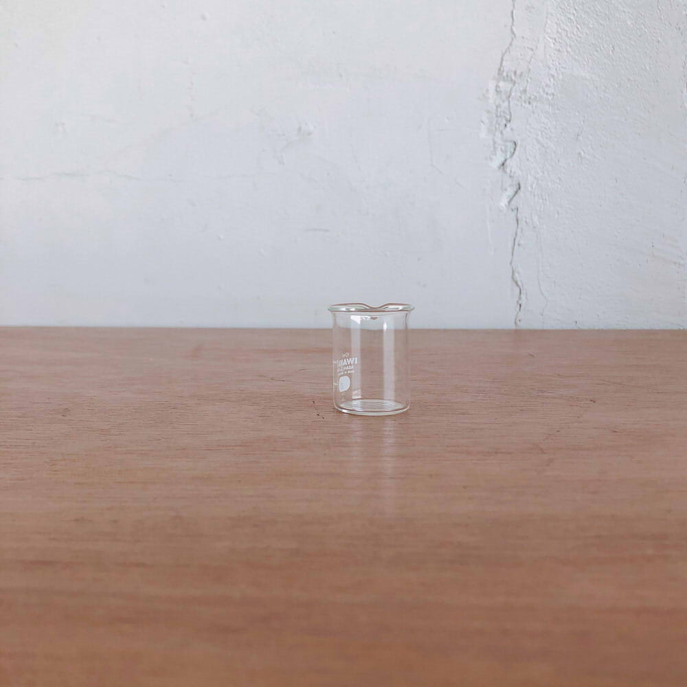 IWAKI ビーカー 10ML 理化 10ml 耐熱性 目盛付 硬質 精機 耐熱ガラス 容器 透明な おしゃれな 使いやすい 化学 便利な シンプルな｜furugakitoolstore｜02