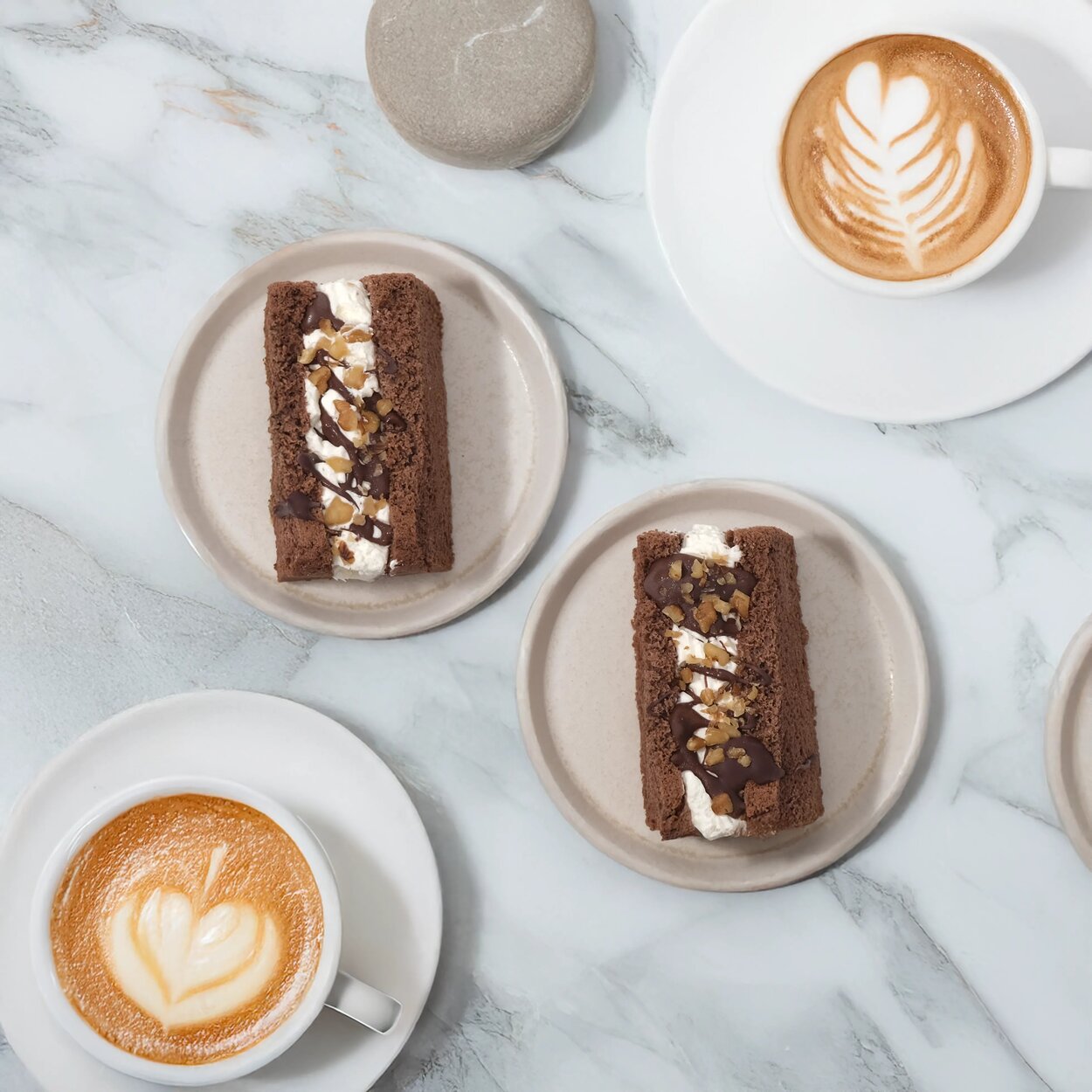 低糖質 シフォンケーキ 生クリームカカオシフォ...の詳細画像1