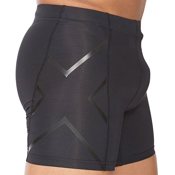 2xu ハーフタイツ（スポーツ用インナータイツ）｜ウエア｜マラソン