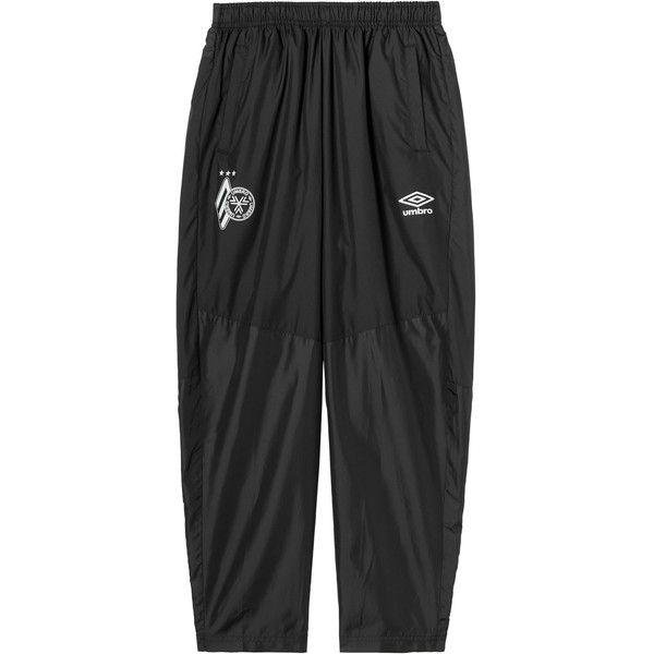 シャカシャカパンツ（umbro／スポーツ用品）（色：ブラック系）の