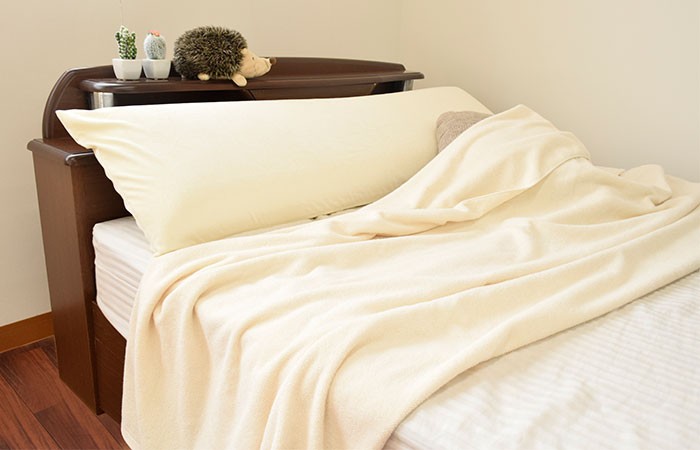 得価正規店マニフレックス︎ピローグランデロング︎高反発枕︎2回使用の美品︎2人寝/抱き枕 枕