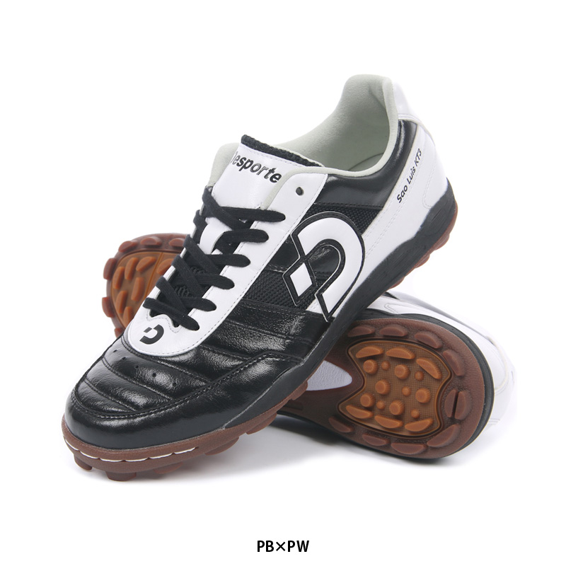 Desporte サッカートレーニングシューズ｜スパイク、シューズ