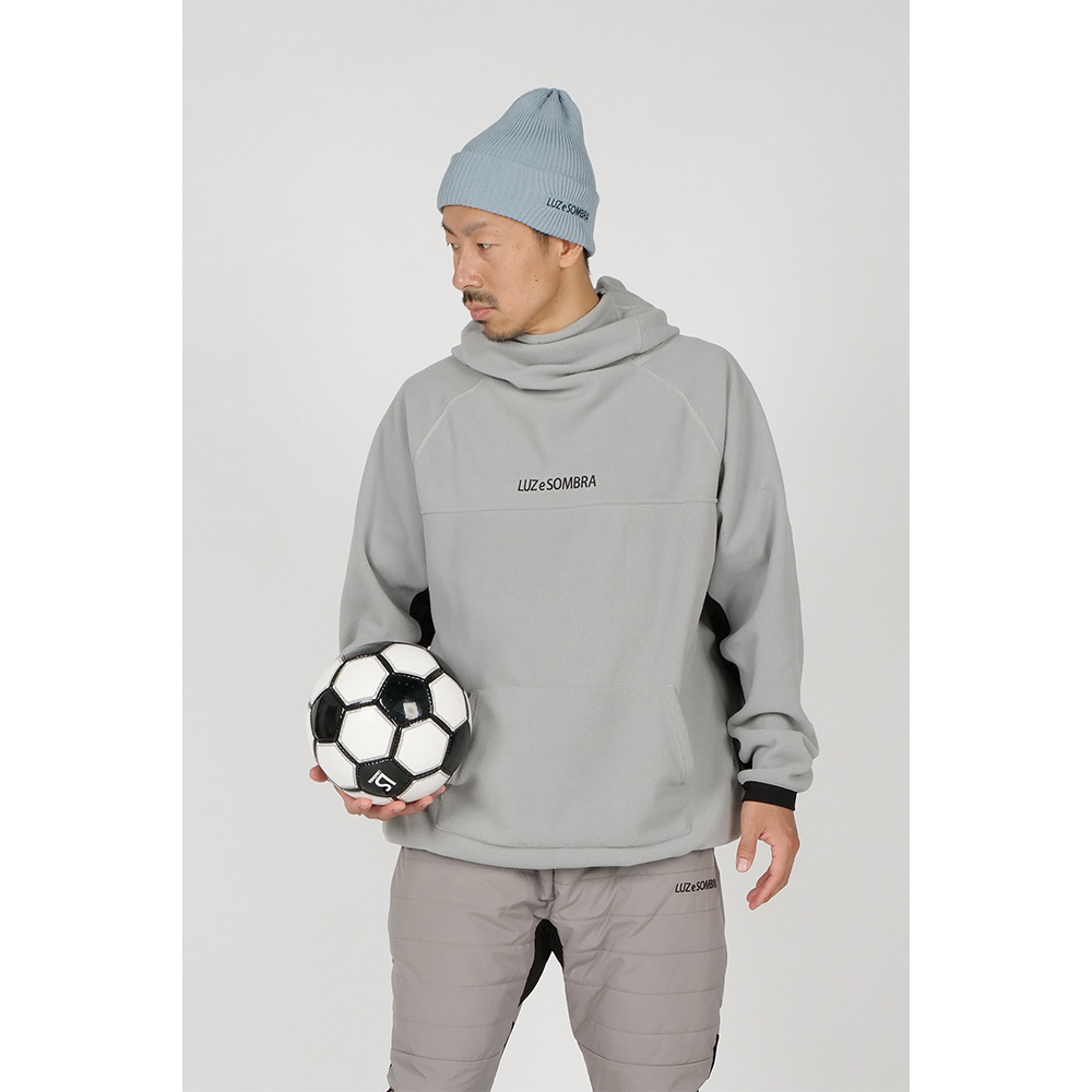 ルースイソンブラ パーカー（サッカー、フットサル ウエア