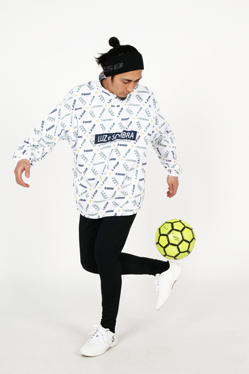 即決！Lサイズ LUZ e SOMBRA TRANSEO HALFZIP PISTE TOP WHT ルースイソンブラ ピステ フードなし 裏地なし ハーフジップ 美中古品 ルースイソンブラ （割引セール 30％OFF）LUZeSOMBRA_ルースイ