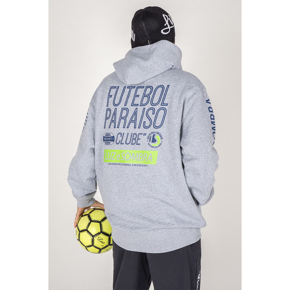 ルースイソンブラ（LUZ e SOMBRA） スウェットパーカー FUTEBOL