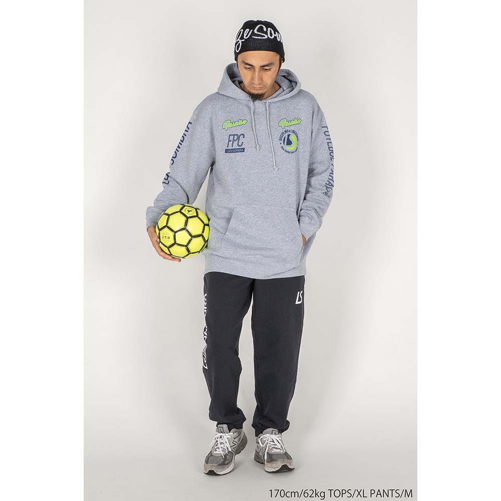 ルースイソンブラ（LUZ e SOMBRA） スウェットパーカー FUTEBOL