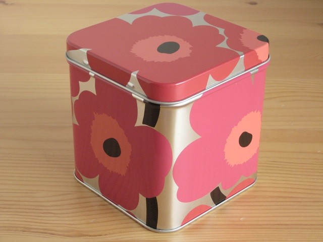 マリメッコ Marimekko ウニッコ Unikko レッド シルバー カンケース Tin Box 缶ボックス